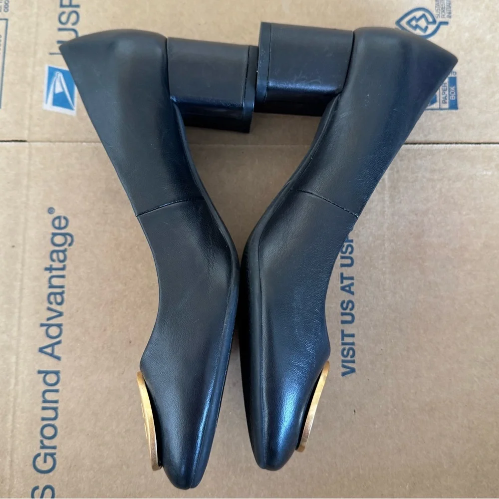 Tory Burch Women’s Chelsea Block Heel Pumps - Picture 3 of 8